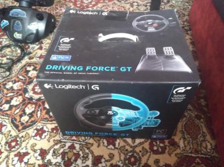 Продам руль 900 градусов Logitech Driving Force GT(DFGT)