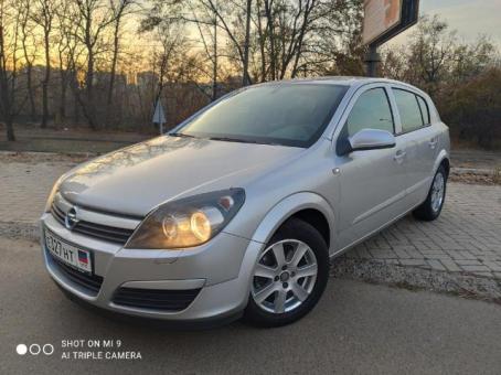 Продам Opel Astra H (хетчбек)